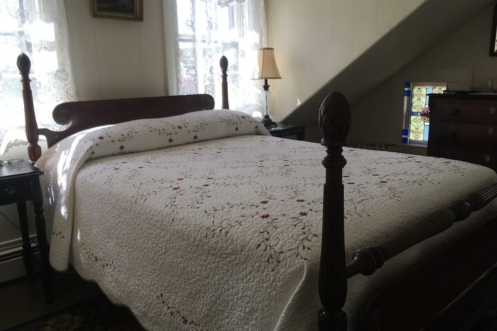 Room 4 of 29