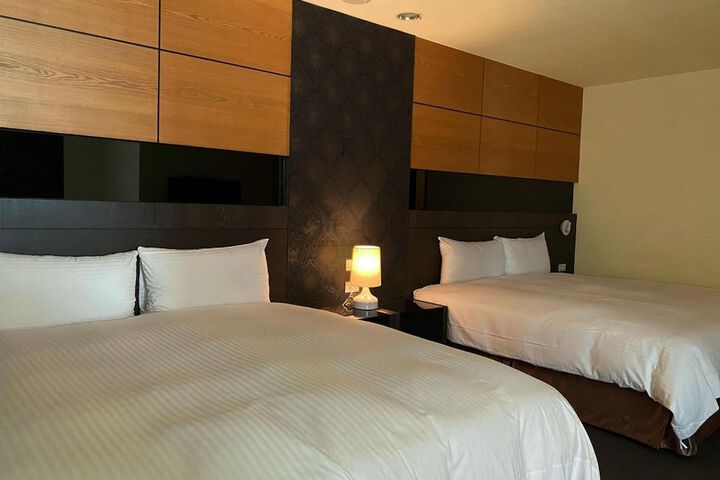 Room 20 of 65