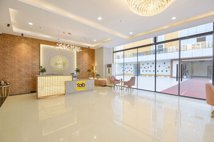 Hotel Interior 8 of 43