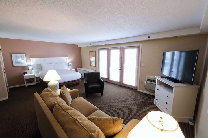 Room 7 of 138