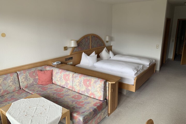 Room 5 of 21