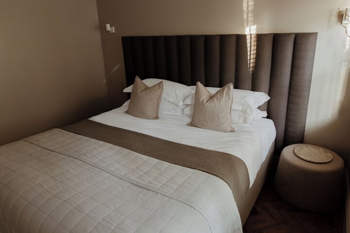 Room 7 of 36
