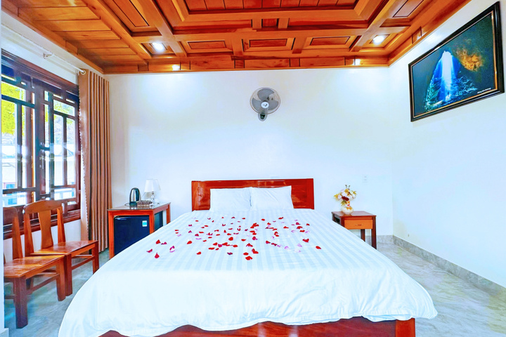 Room 17 of 20