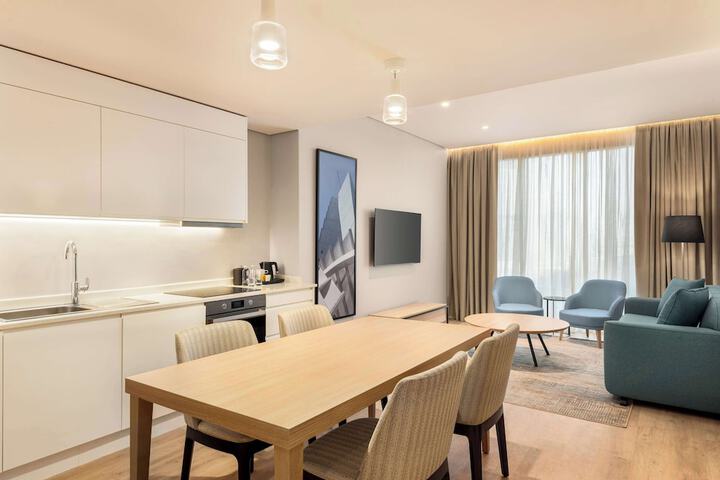 Room 55 of 223