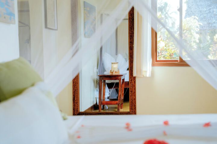 Room 6 of 54