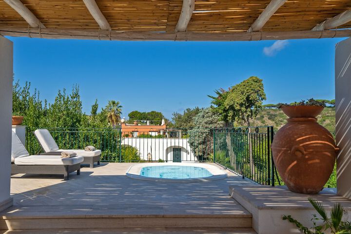 Terrace/Patio 47 of 152