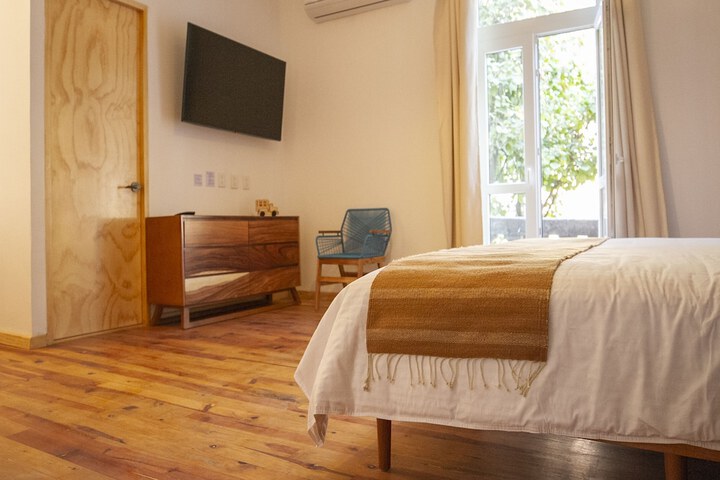Room 4 of 57