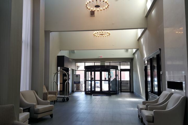 Hotel 2 of 76