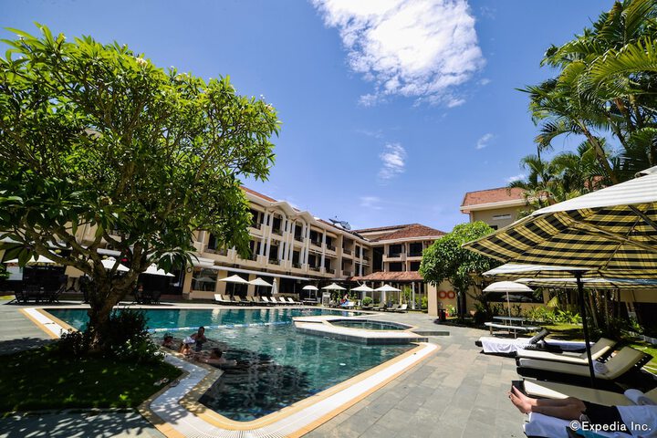 Pool 54 of 126