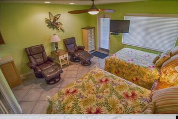 Room 43 of 47