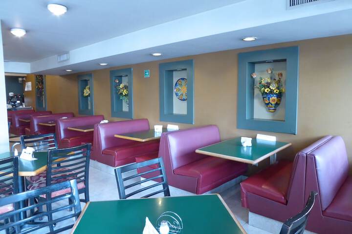 Dining Photos