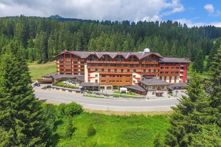 Hotel 17 of 19