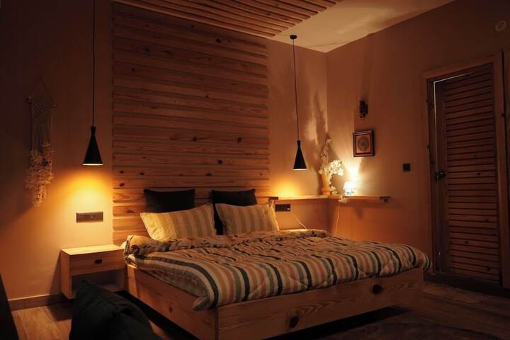 Room 71 of 127