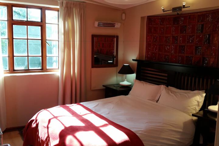 Room 16 of 31