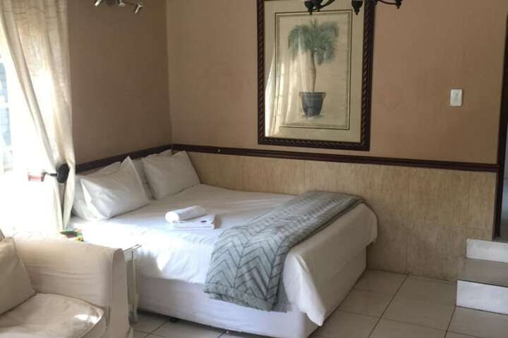Room 5 of 49