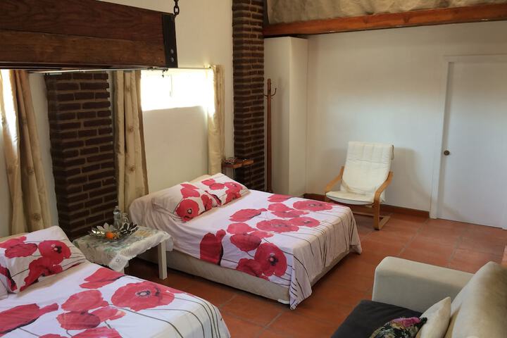 Room 6 of 36
