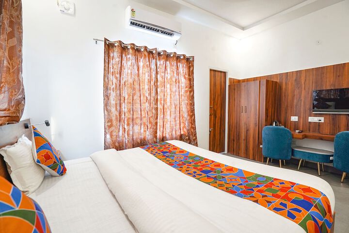 Room 20 of 39