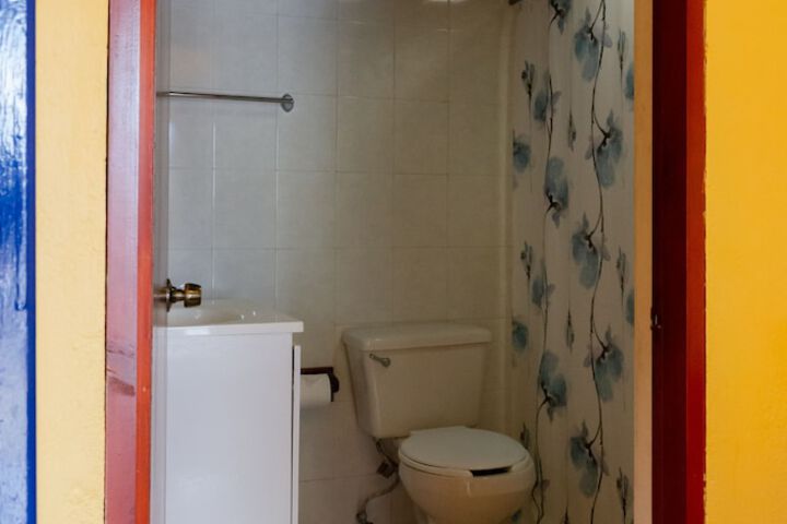 Room 30 of 50