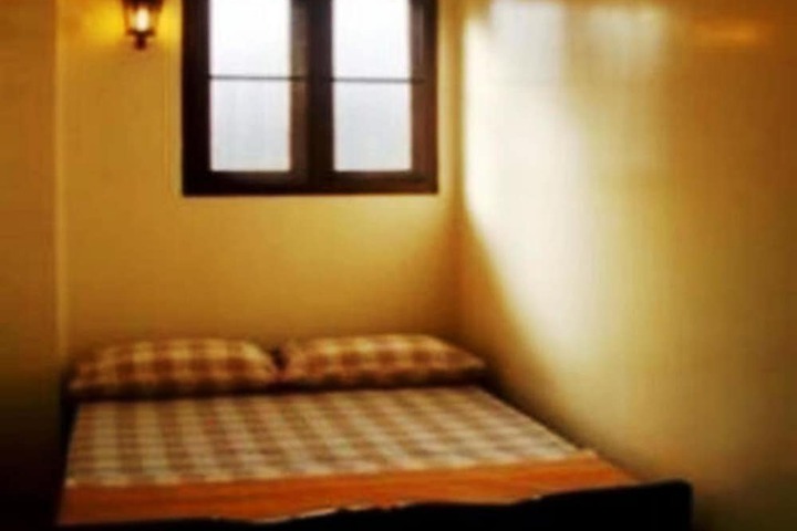 Room 3 of 24