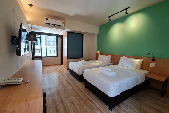 Room 17 of 29