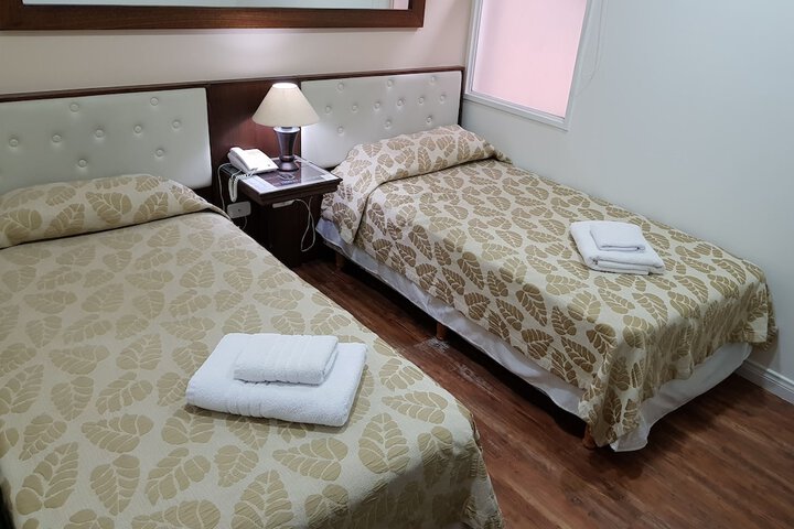 Room 6 of 36