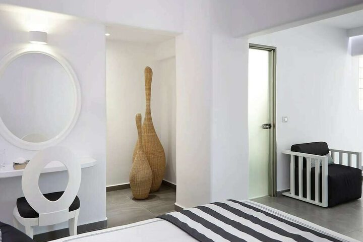 Room 54 of 177