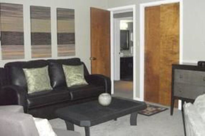 Room 108 of 139