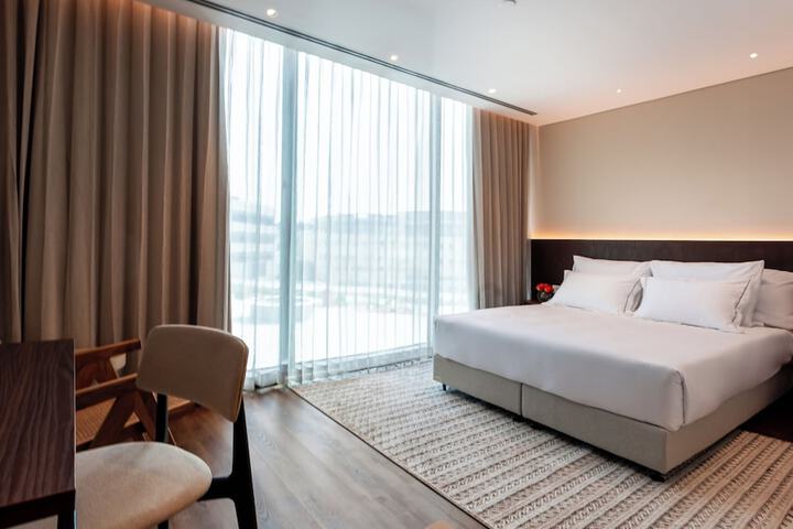 Room 5 of 22