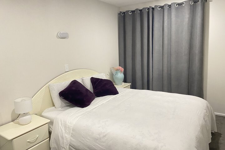 Room 2 of 49