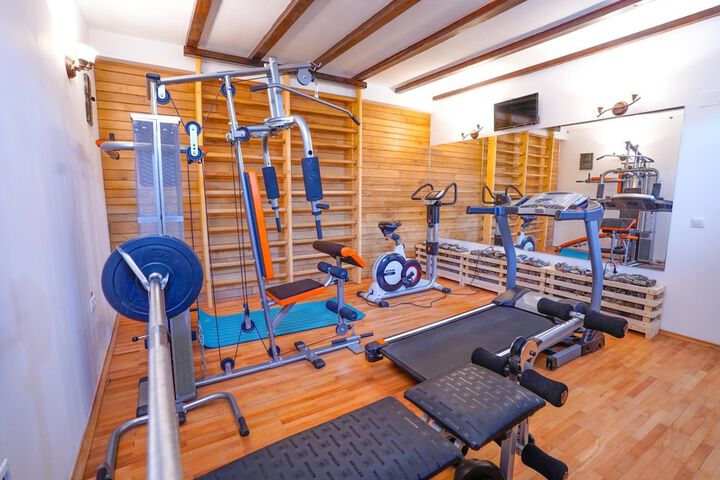 Health and Fitness 28 of 54
