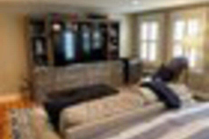 Room 11 of 297