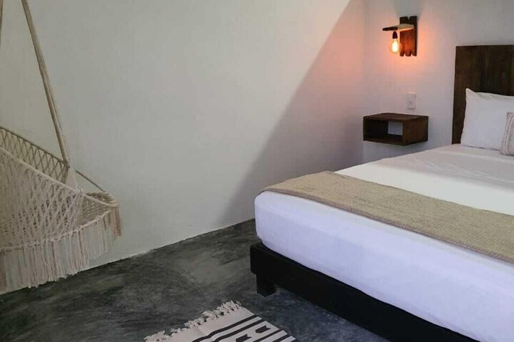 Room 10 of 41