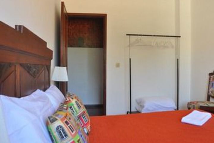 Room 15 of 19
