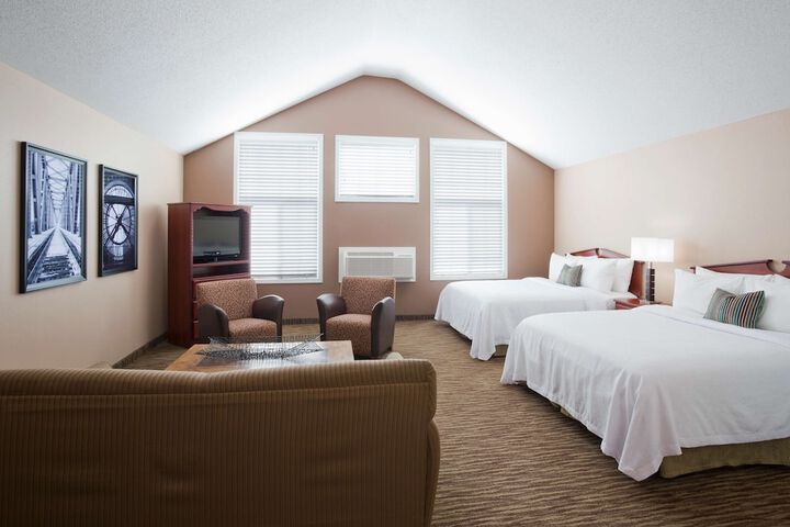 Suite 1 Bedroom (2 of 14)