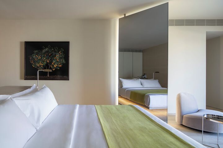 Room 13 of 68