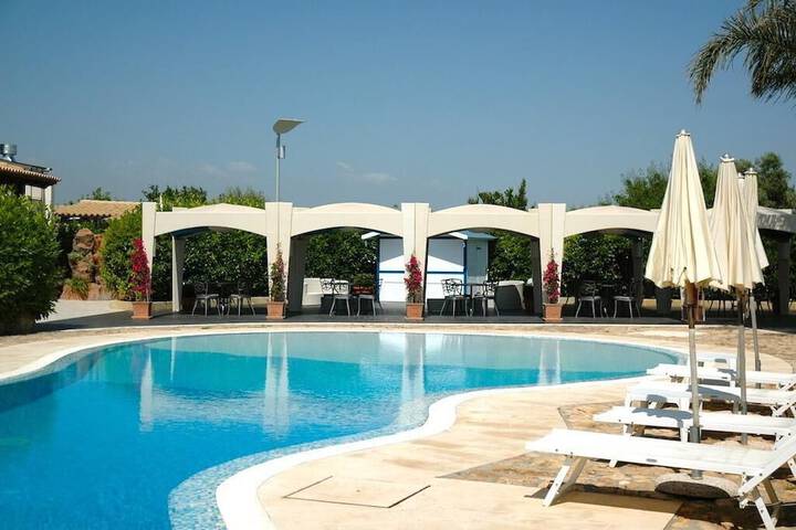 Hotel with Pool
