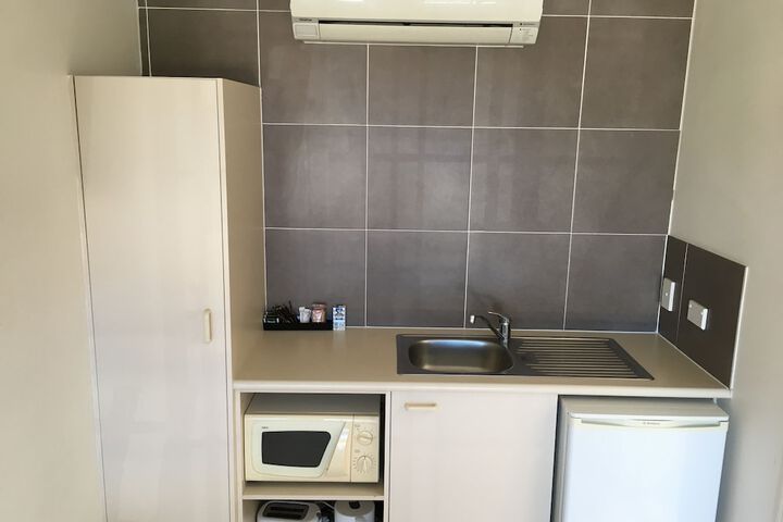 General 21 of 32