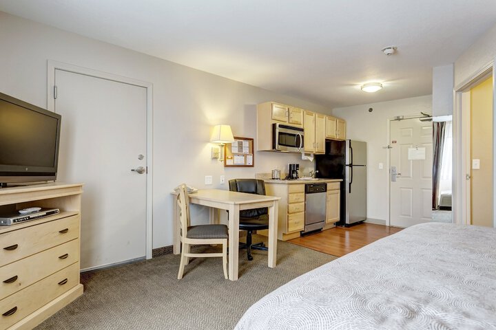 1 King Bed 1 Bedroom Suite (8 of 42)