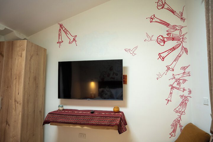 Room 93 of 182