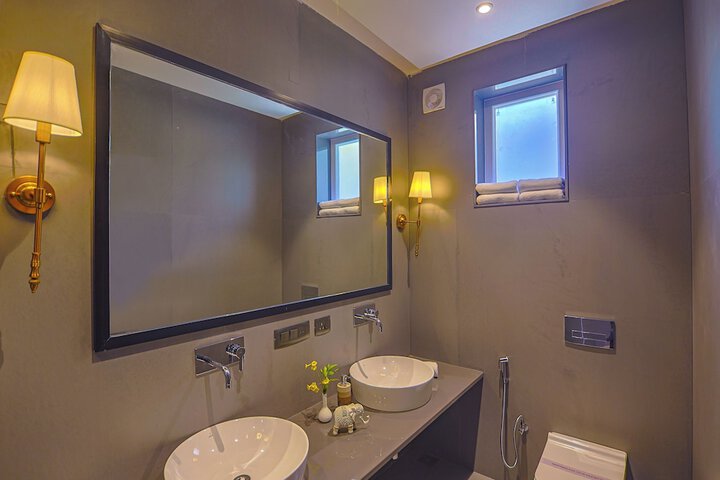 Room 41 of 75