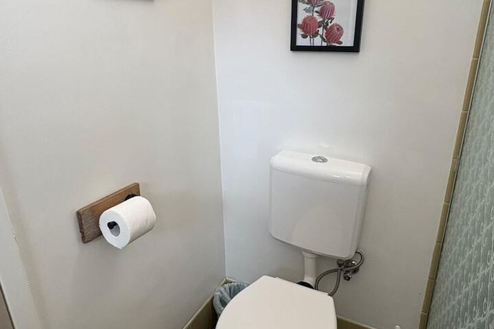 Room 53 of 83