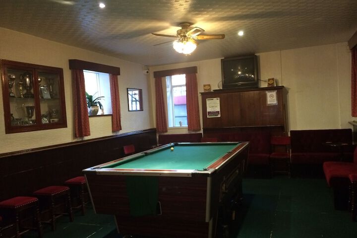 Room 16 of 28