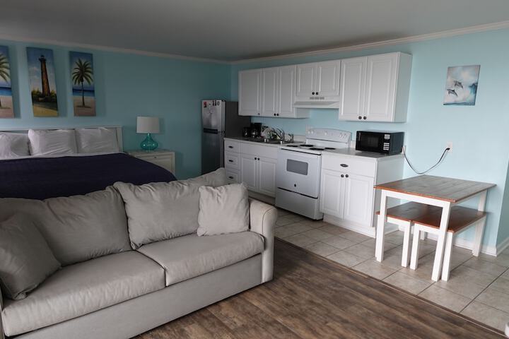 Room 12 of 282