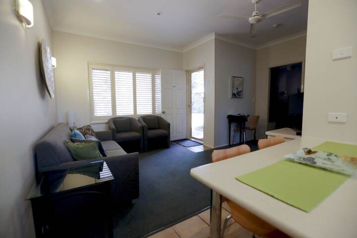 Room 21 of 76