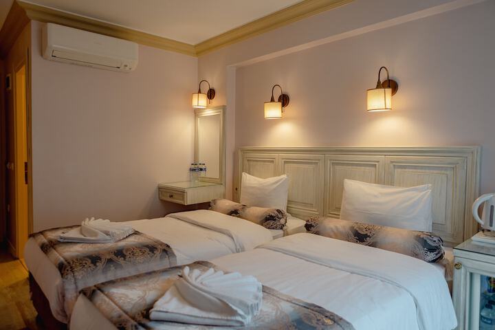 Room 12 of 56
