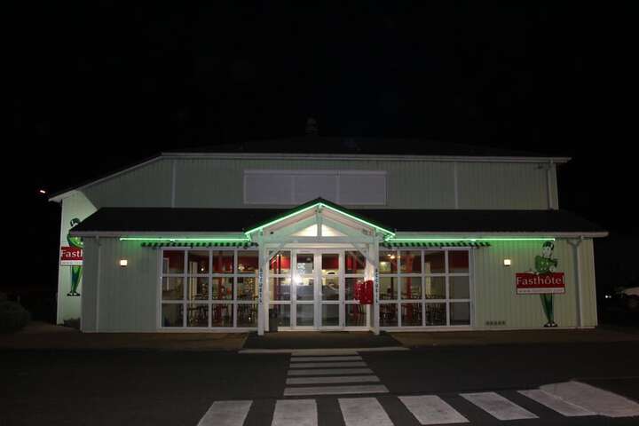 Hotel 59 of 60