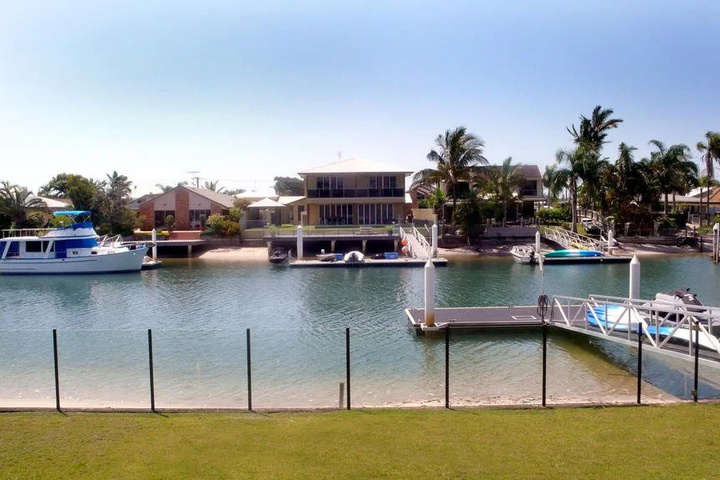 Pool 12 of 22