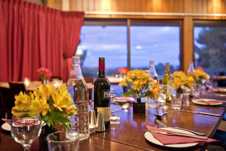 Dining Photos