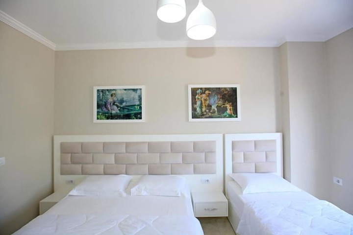 Room 19 of 46
