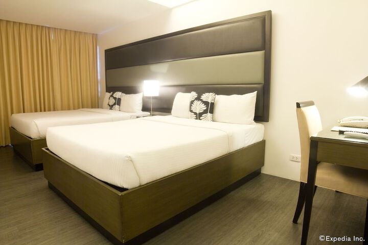 Room 12 of 51